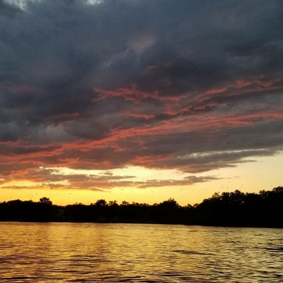 Meet your Posher, Sherri - Picture 1 of 2